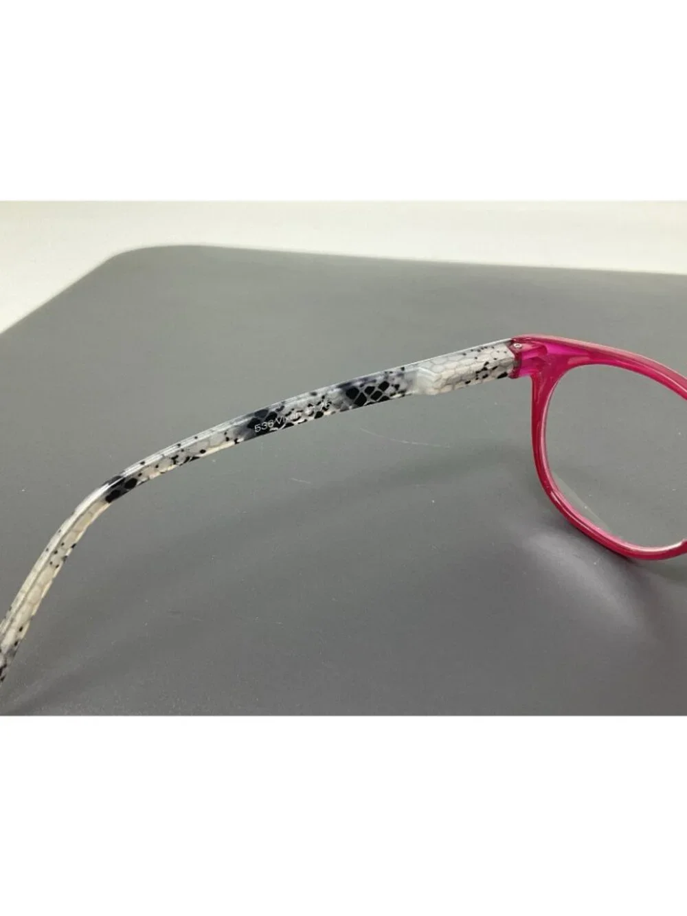 Peepers Vixen Pink Reading Glasses  + 1.75